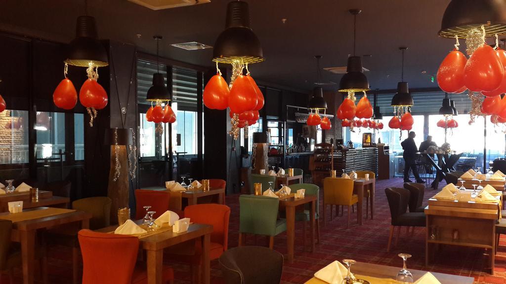 Livello Hotel Istanbul Bagian luar foto