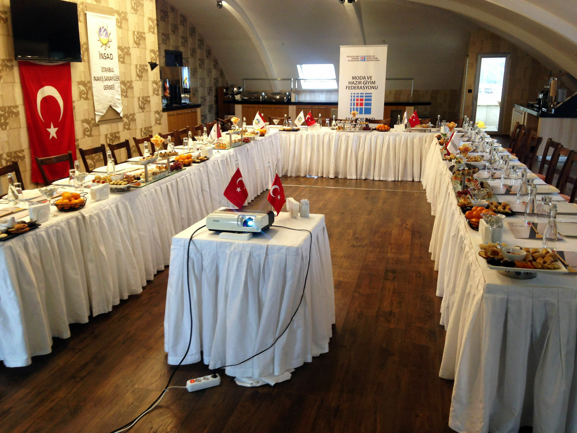 Livello Hotel Istanbul Bagian luar foto